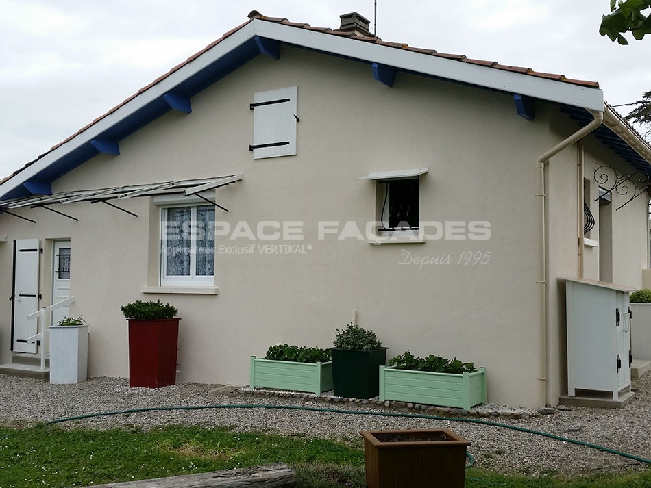 Rénovation de façades à Grazac réalisée par Espace Façades