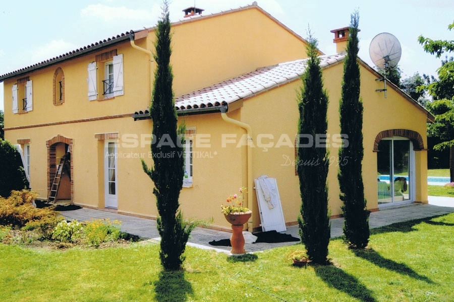 Rénovation de façade de maison à Aigrefeuille après réalisée par Espace Façades