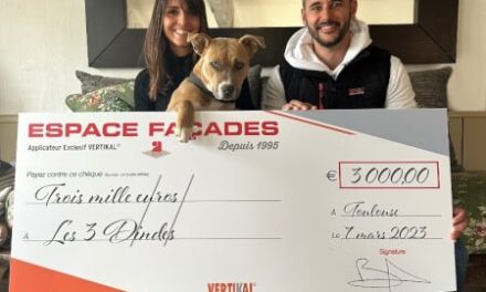 Espace Façades remet un don de 3.000 € à l’association « Les 3 dindes »