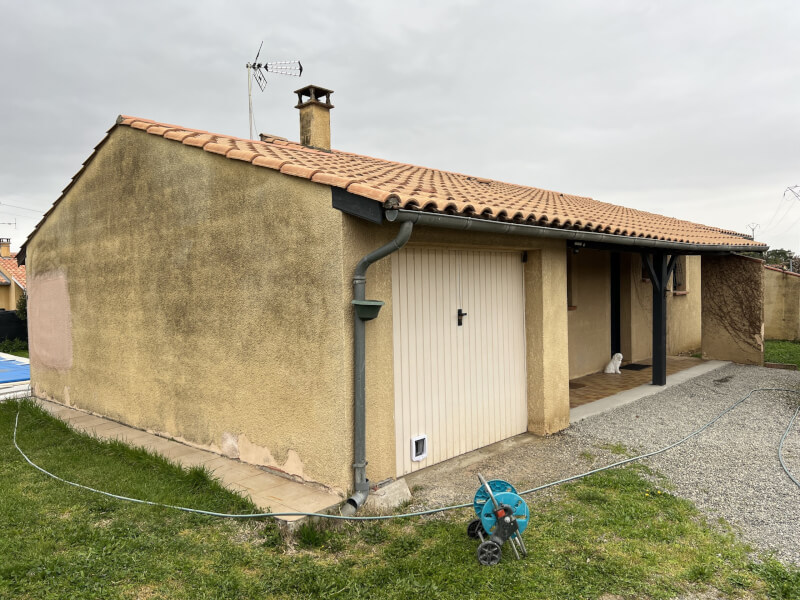 Photo avant Ravalement façade suite fissure + crépi inadhérent sur maison sur Roques